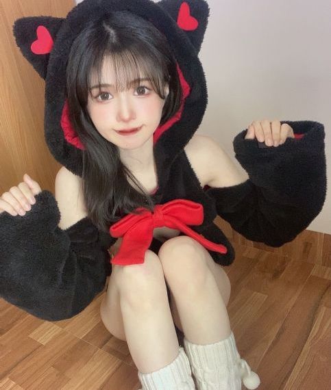 一个人在夜里免费看的正能量