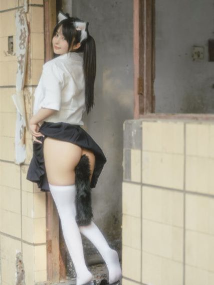 就想爱着你